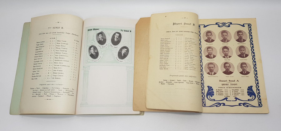 SEN JOZEF LİSESİ 1941 VE 1943-1944 YILLARINA AİT İKİ ADET YILLIK