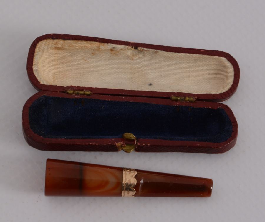 1900'LERDEN KUTUSUNDA ALTIN SARMALI AKİK AĞIZLIK 