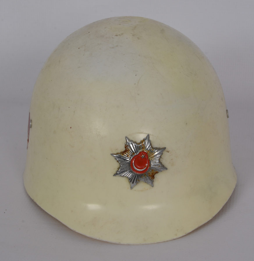 1970'LERDEN POLİS MERASİM KASKI