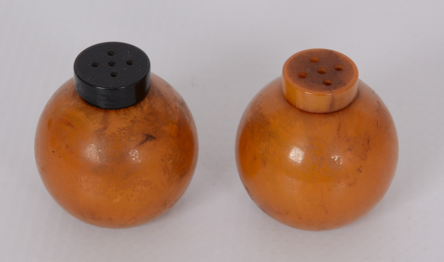 BİR ÇİFT KATALİN BAHARATLIK 