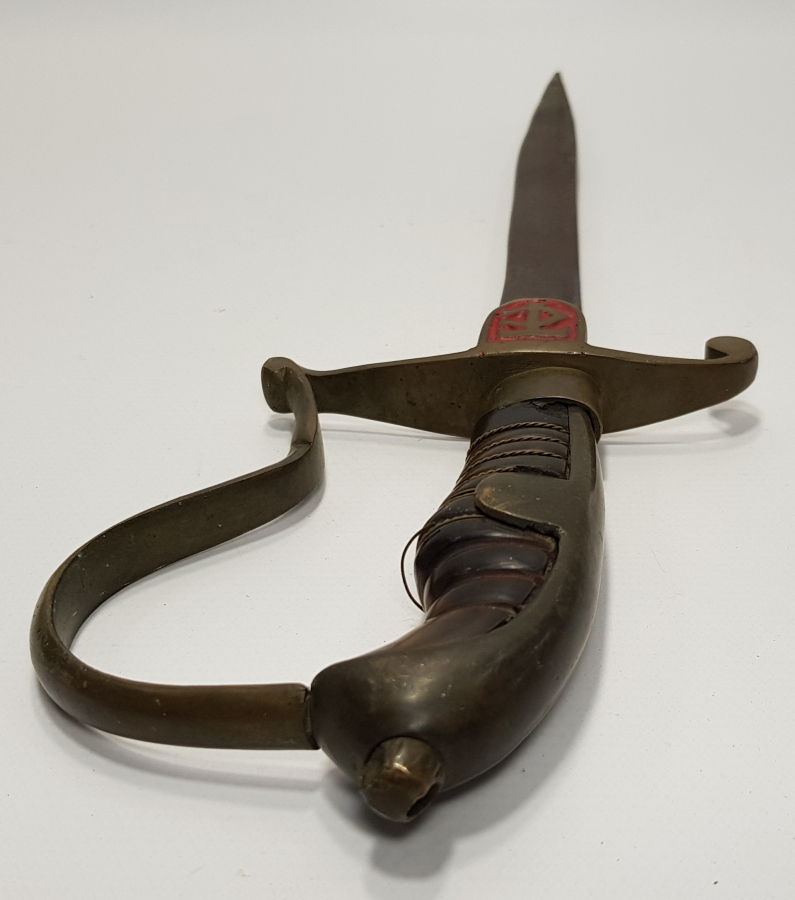 BOYNUZ SAPLI SUBAY MEÇİ