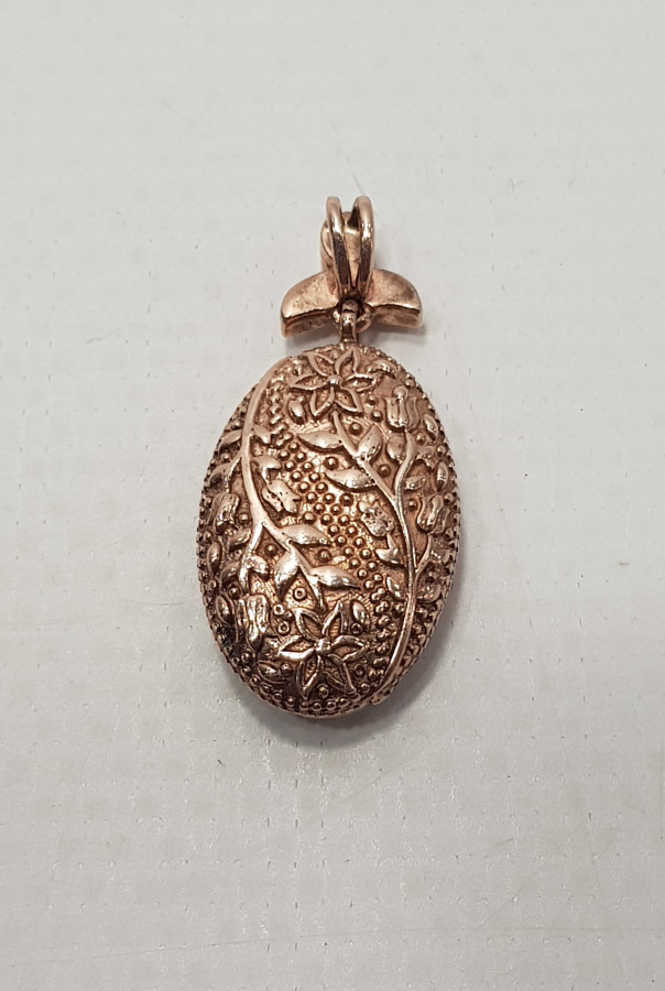 PIRLANTA TAŞLARLA SÜSLÜ KOLYE UCU 