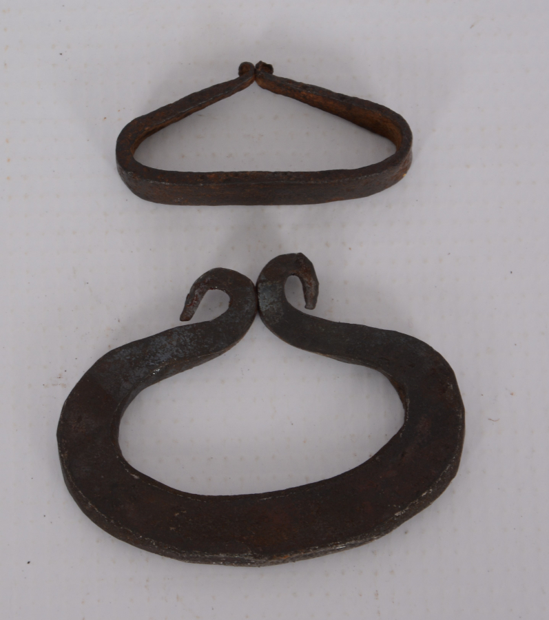 OSMANLI DÖNEMİ İKİ ADET KAV ÇAKMAĞI 