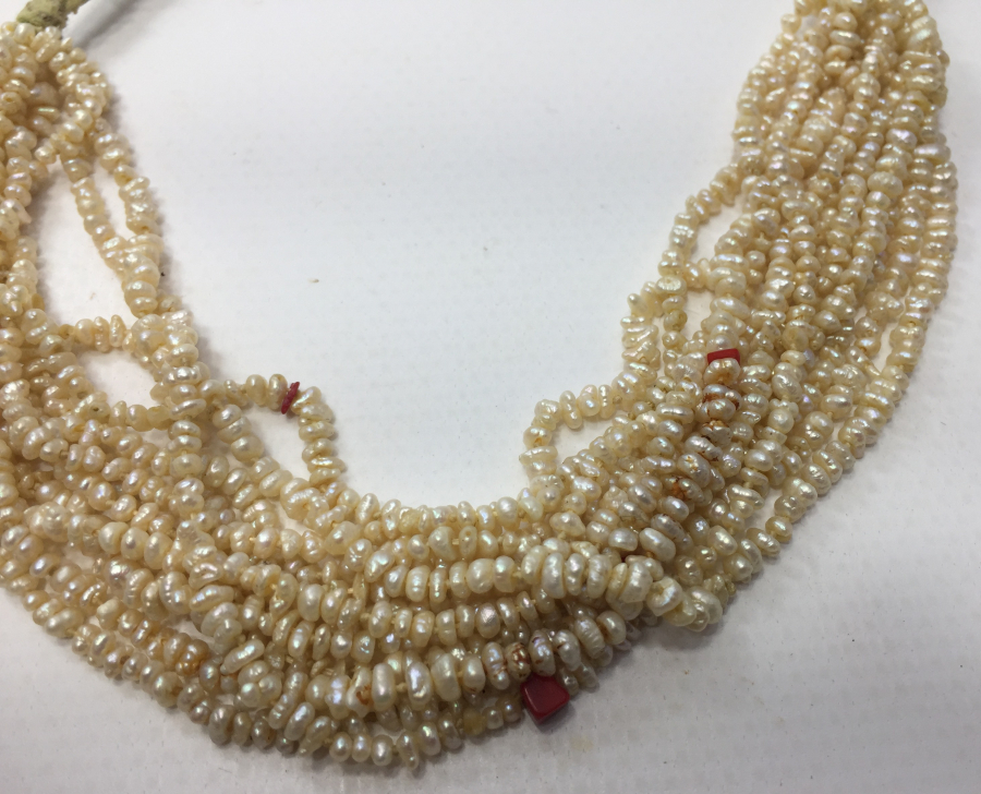 OSMANLI DÖNEMİ MERCANLARLA SÜSLÜ KUM İNCİ