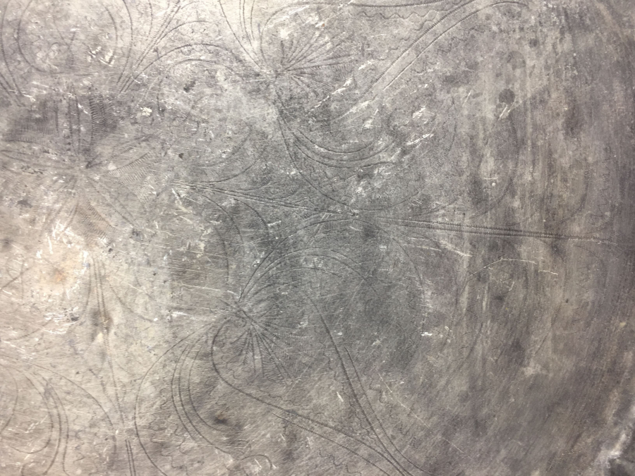 OSMANLI DÖNEMİ ÜZERİ KALEM İŞÇİLİKLİ VE YAZILI TEPSİ