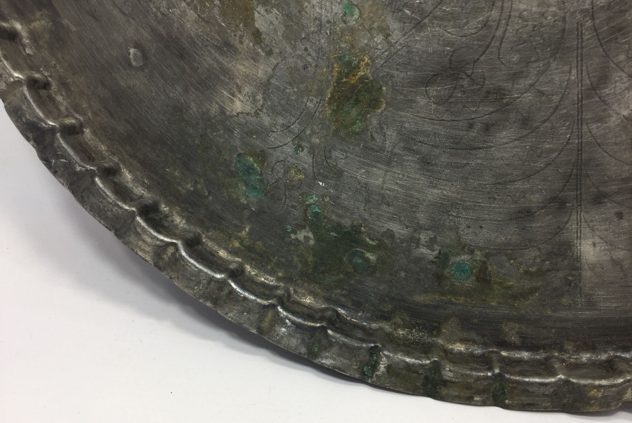 OSMANLI DÖNEMİ ÜZERİ KALEM İŞÇİLİKLİ VE YAZILI TEPSİ