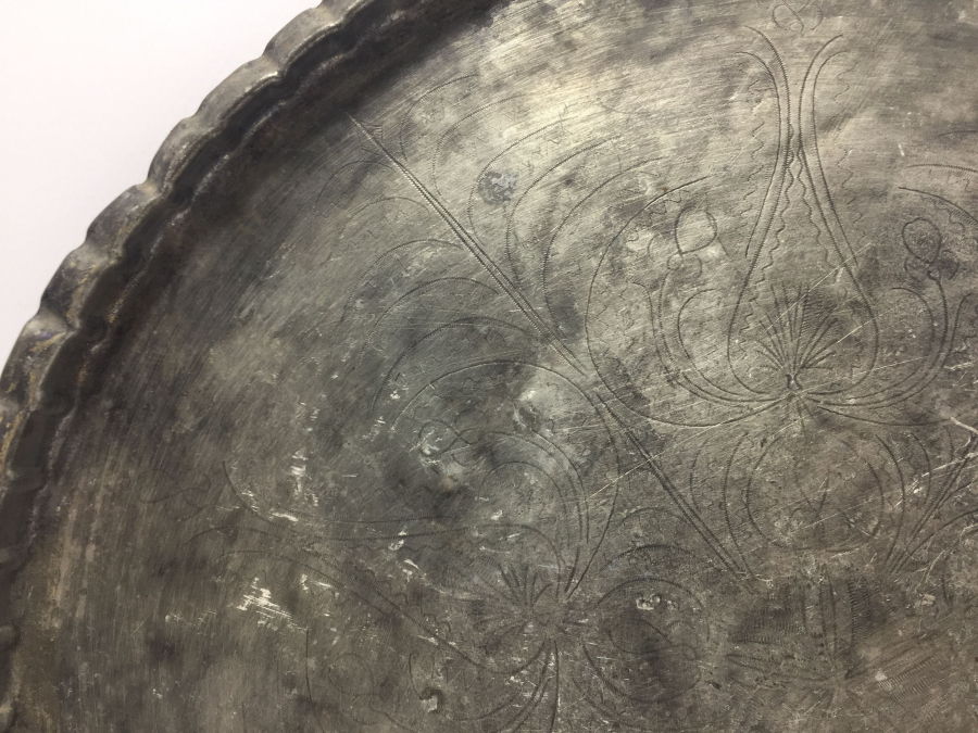 OSMANLI DÖNEMİ ÜZERİ KALEM İŞÇİLİKLİ VE YAZILI TEPSİ