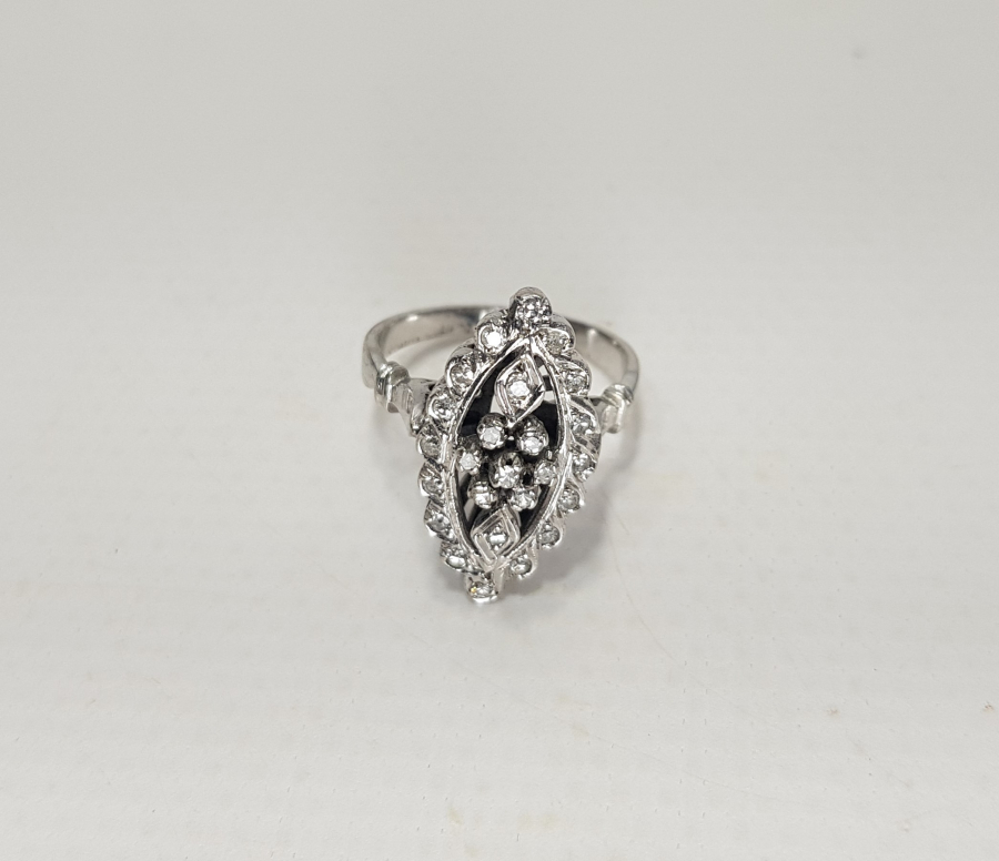 PIRLANTA TAŞLI PLATİN YÜZÜK