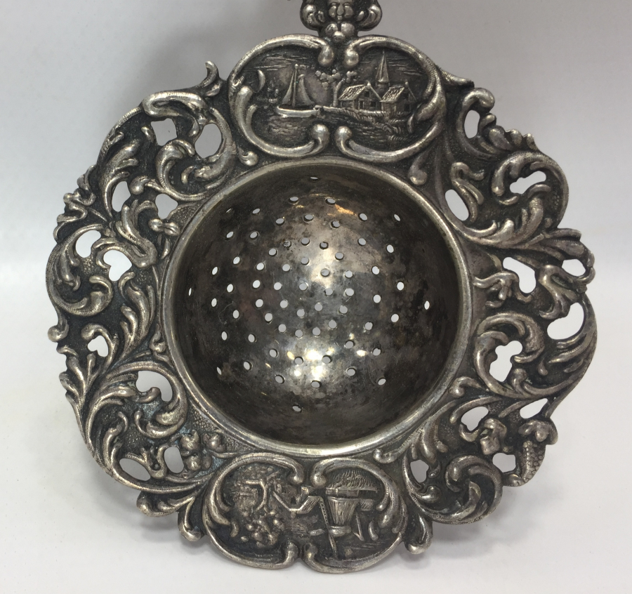 TAMAMI İŞLEMELİ GÜMÜŞ CAY SÜZGECİ