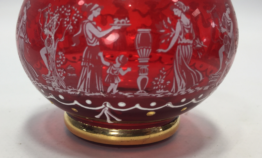 ÜZERİ MİNE İŞÇİLİKLİ MİNİ AVRUPA CAM OBJE