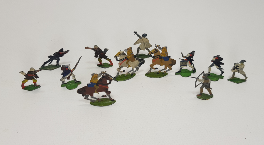 12 ADET KURŞUN ASKER 