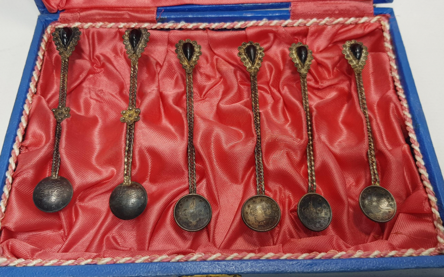 KUTUSUNDA TELKARİ GÜMÜŞ ÇAY KAŞIĞI TAKIMI 