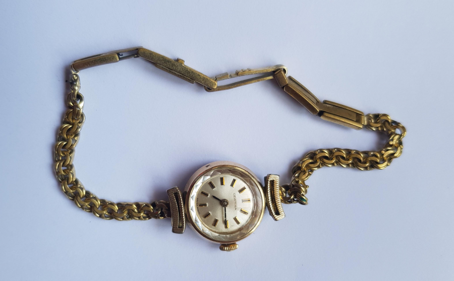 CERTİNA MARKA ALTIN KAPLAMA KURMALI BAYAN KOL SAATİ