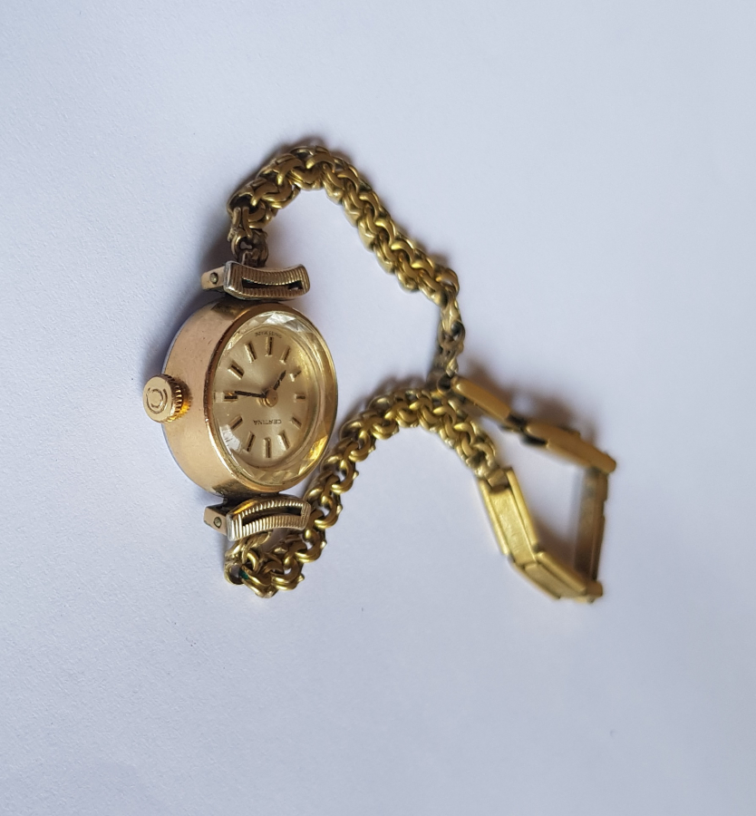 CERTİNA MARKA ALTIN KAPLAMA KURMALI BAYAN KOL SAATİ