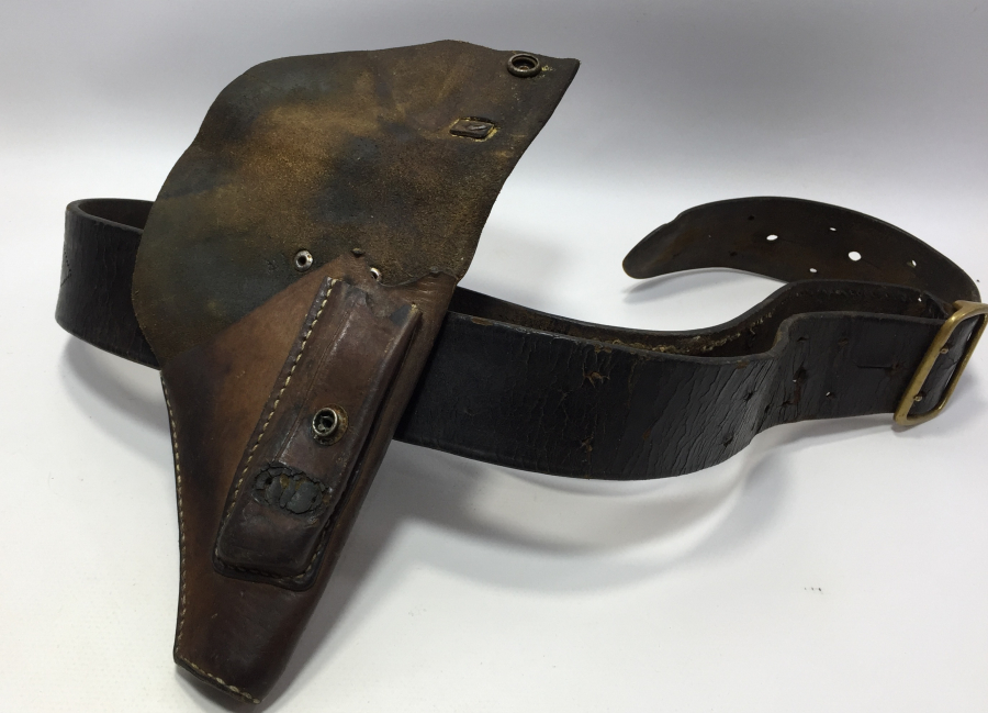 1. DÜNYA SAVAŞI TABANCA KILIFIYLA NADİR SUBAY KEMERİ