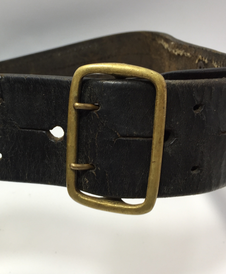 1. DÜNYA SAVAŞI TABANCA KILIFIYLA NADİR SUBAY KEMERİ