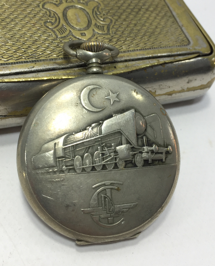 GOLONA MARKA DEVLET DEMİR YOLLARINA ÖZEL YAPILMIŞ KURMALI CEP SAATİ