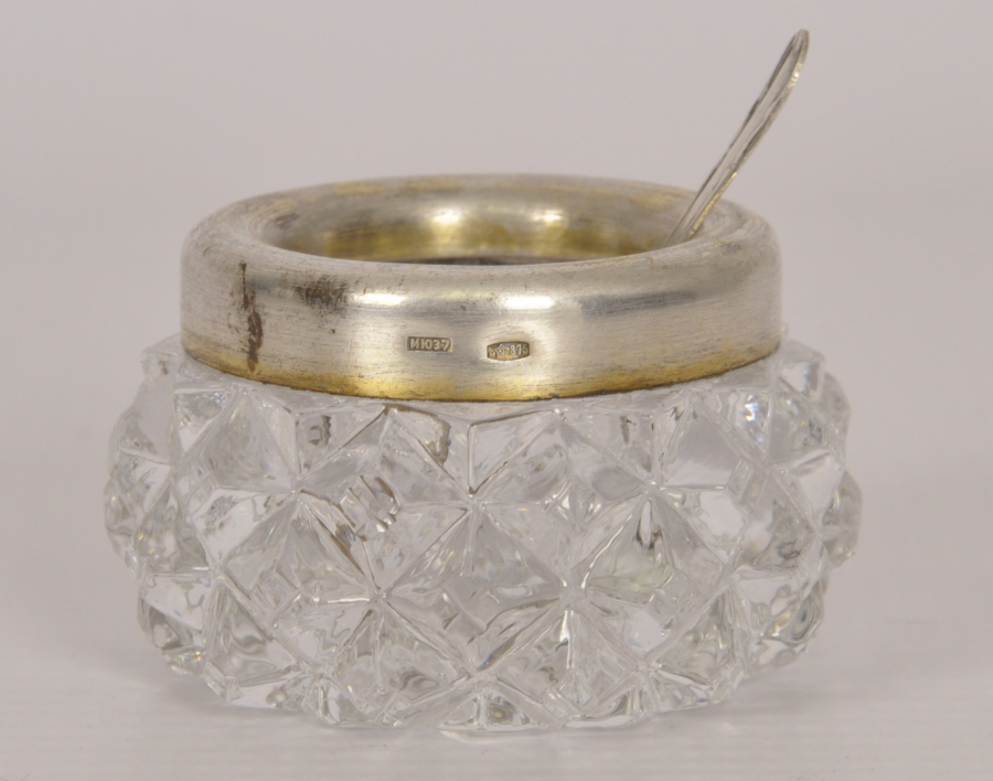 ORAK ÇEKİÇ DAMGALI BOLŞEVİK DÖNEMİ KRİSTAL KESME VE GÜMÜŞ HAVYARLIK