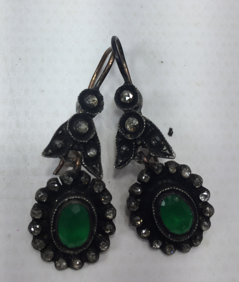 ANTİKA ELMAS VE ZÜMRÜT TAŞLI KÜPE