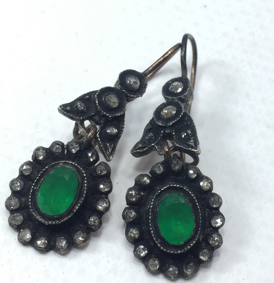 ANTİKA ELMAS VE ZÜMRÜT TAŞLI KÜPE