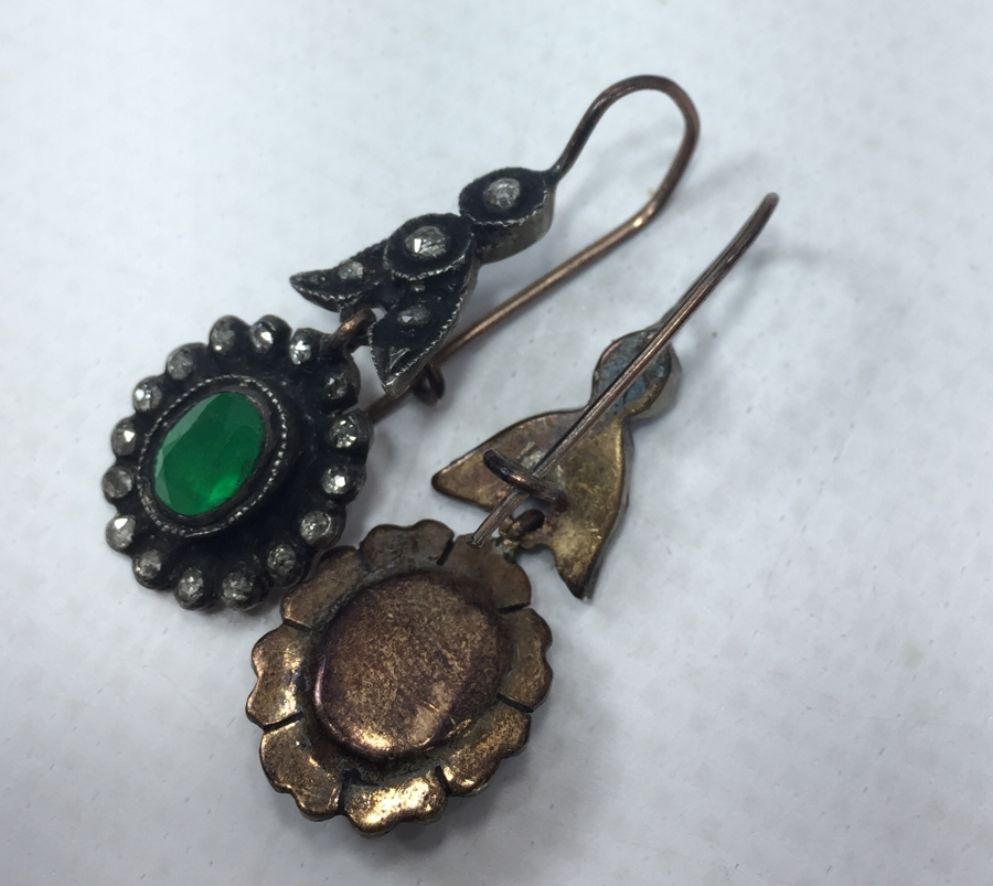 ANTİKA ELMAS VE ZÜMRÜT TAŞLI KÜPE