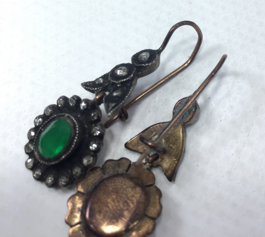 ANTİKA ELMAS VE ZÜMRÜT TAŞLI KÜPE