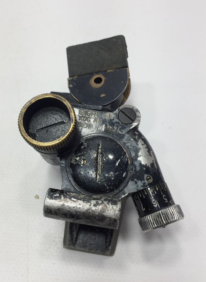 CUMHURİYET BAŞLARI TOPÇU DÜRBÜNÜ