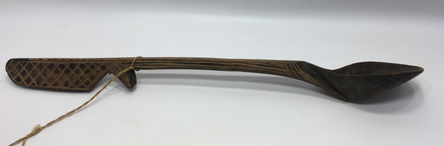 OSMANLI DÖNEMİ BÜYÜK BOY İŞLEMELİ TEKKE İŞİ AHŞAP KEPÇE