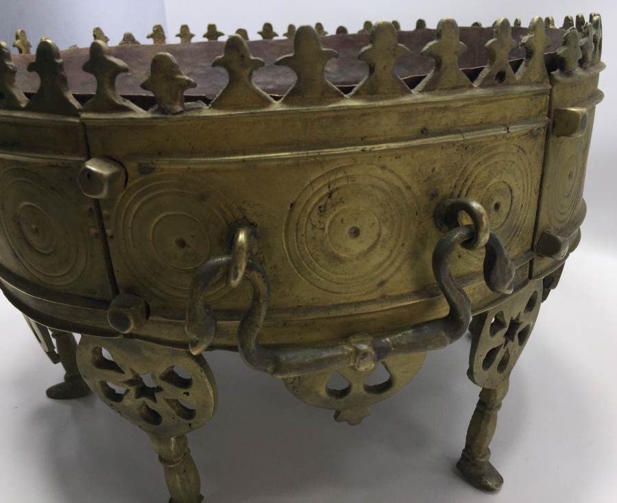 OSMANLI DÖNEMİ NADİR FORMDA SİİRT MANGALI