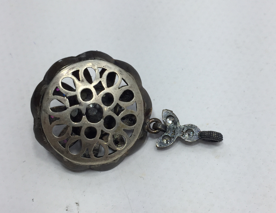 ÜZERİ İNCİLİ GÜMÜŞ KOLYE UCU