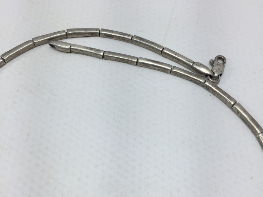 ÜZERİ MARGAZİT TAŞLARLA SÜSLÜ GÜMÜŞ GERDANLIK