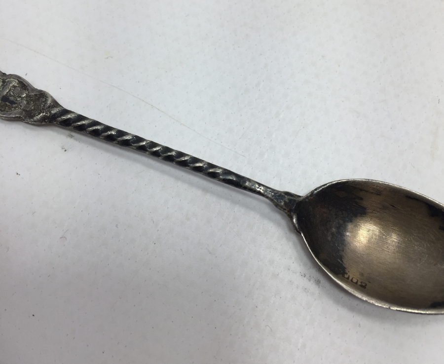 ÜZERİNDE OSMANLICA İSTANBUL YAZILI GÜMÜŞ KAŞIK