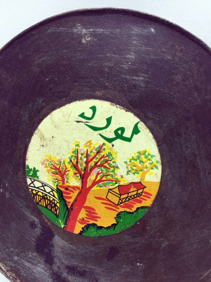 ÜZERİNDE OSMANLICA LORD YAZILI TENEKE KUTU