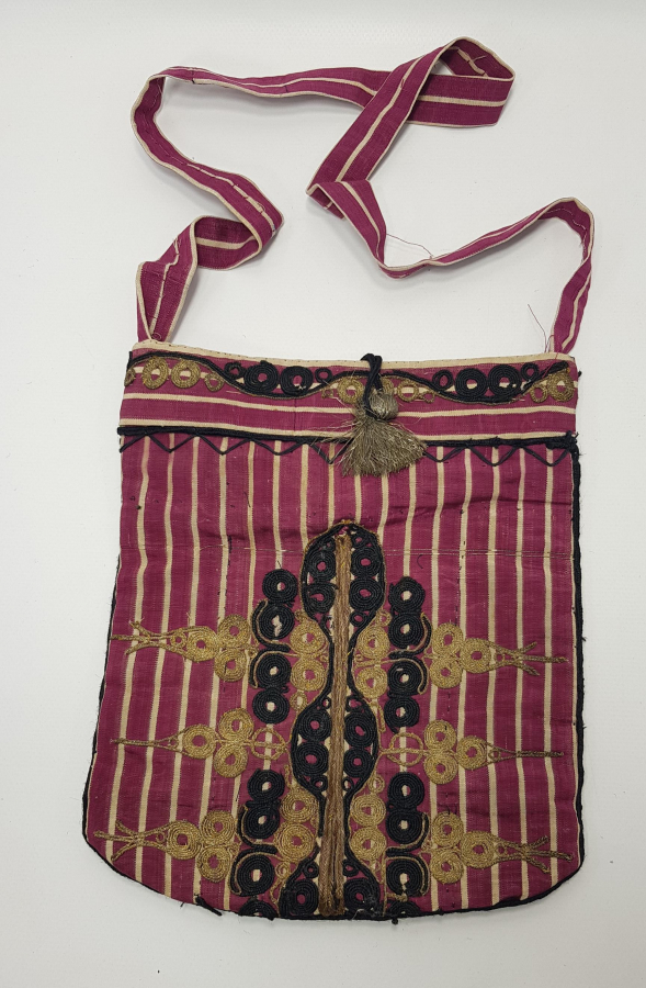 SIRMA İŞLEMELİ MUSHAF ÇANTASI 