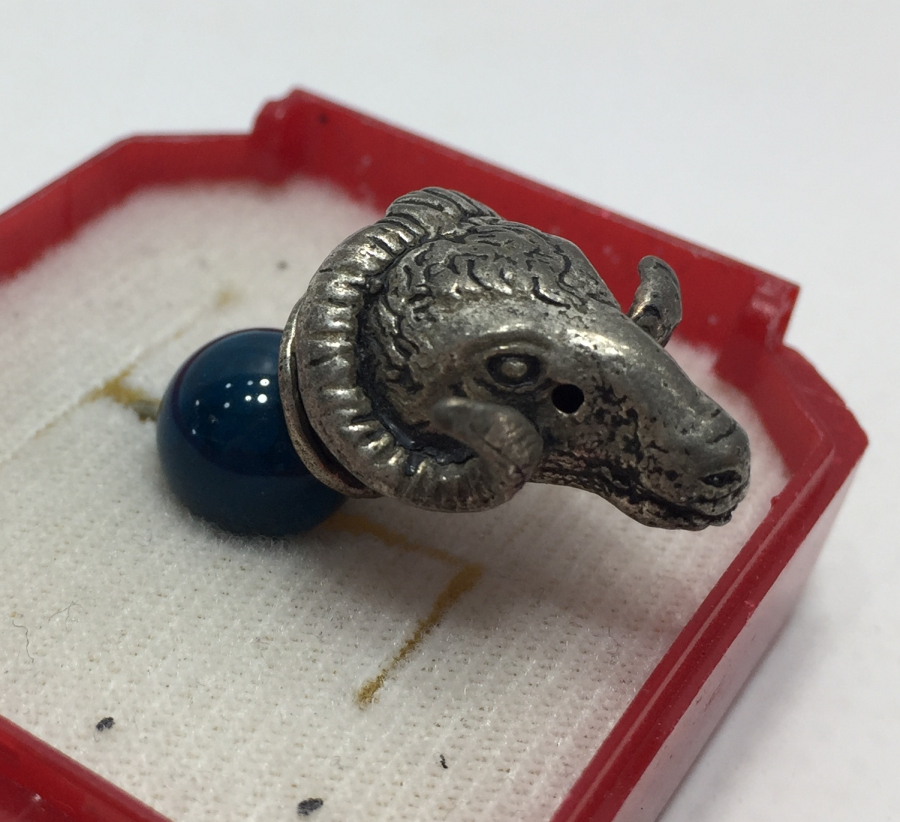 KOÇ BAŞI FORMUNDA GÜMÜŞ KOLYE UCU