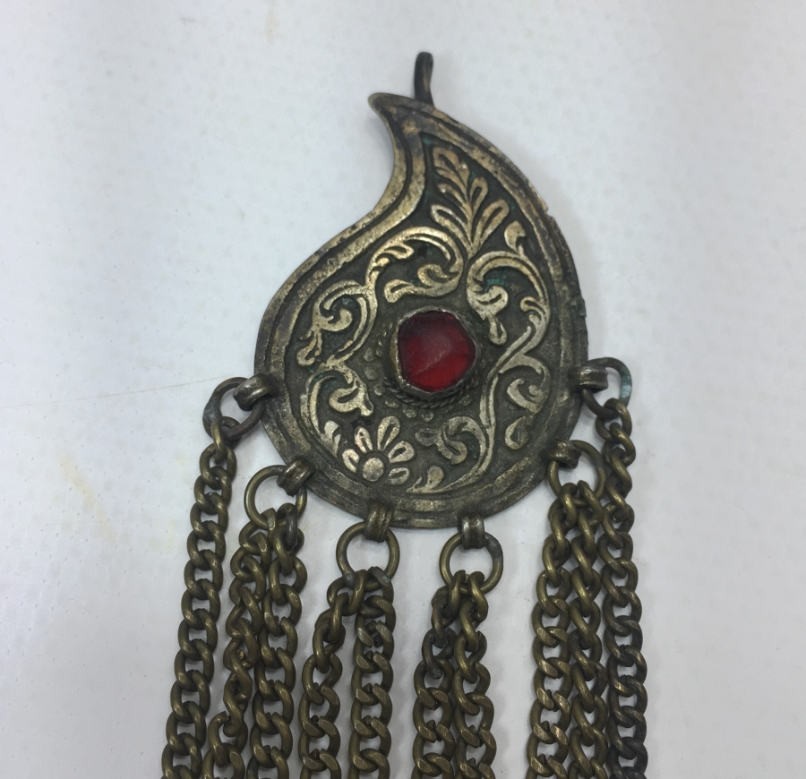 OSMANLI DÖNEMİ KABARTMA İŞÇİLİKLİ FES SÜSÜ