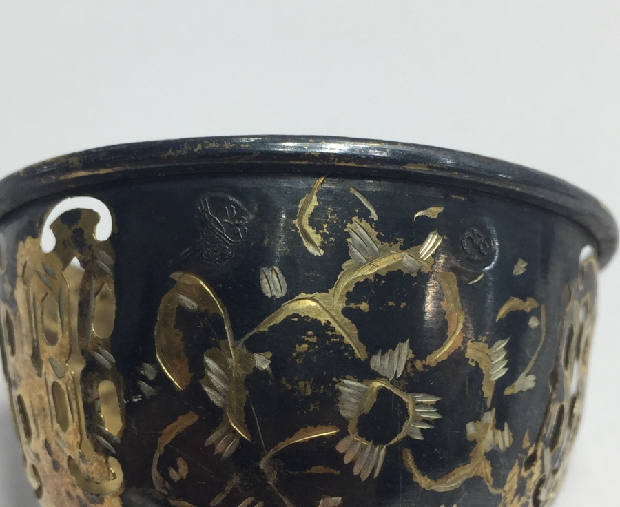 OSMANLI DÖNEMİ TUĞRALI VE KALEM İŞÇİLİKLİ GÜMÜŞ FİNCAN ZARFI