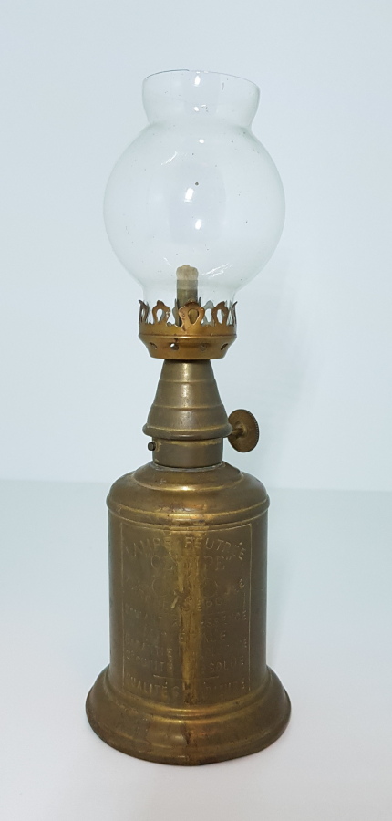 1900'LERDEN PİRİNÇ HAZNELİ GAZ LAMBASI