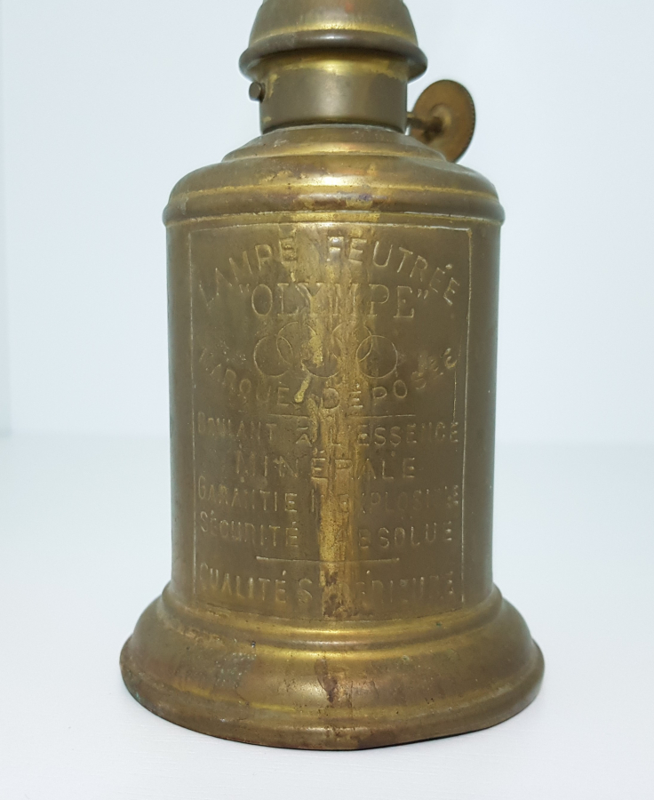 1900'LERDEN PİRİNÇ HAZNELİ GAZ LAMBASI