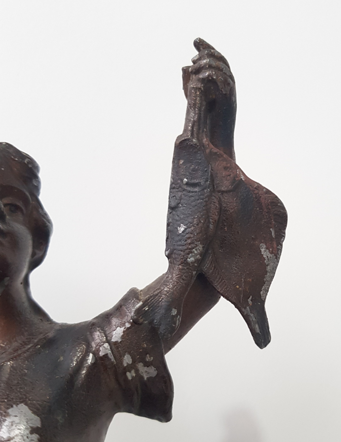 1900'LERDEN SANATÇI İMZALI TUTYA HEYKEL 