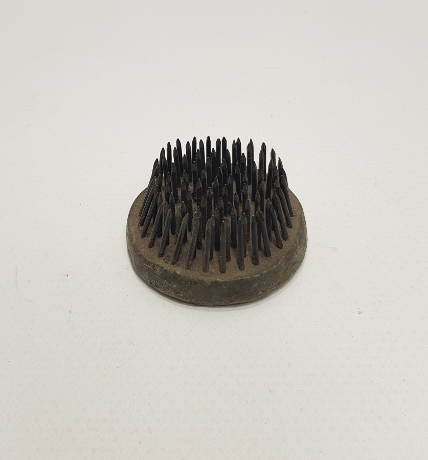 ANTİKA AT TIMAR ALETİ 