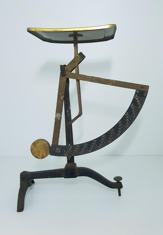 ANTİKA POSTA TERAZİSİ