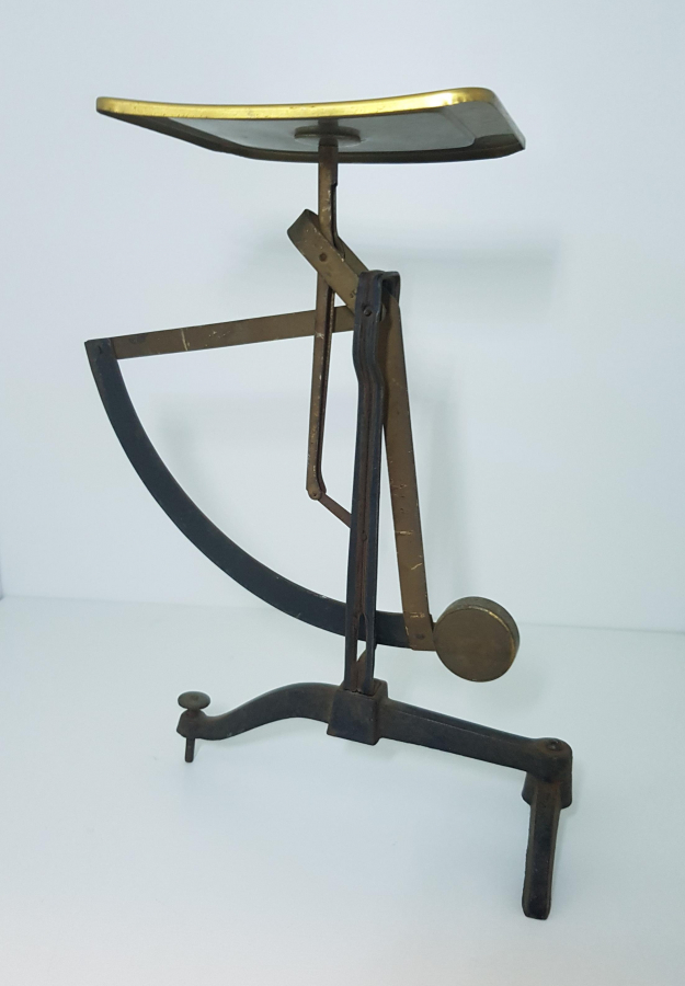 ANTİKA POSTA TERAZİSİ