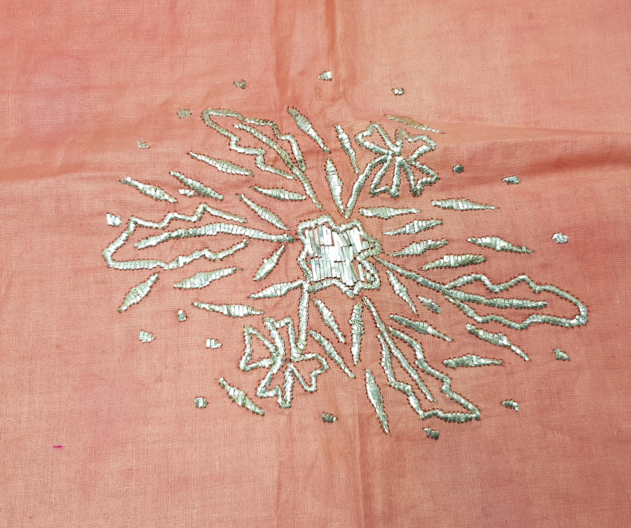 OSMANLI DÖNEMİ TEL KIRMA İŞLEMELİ PEMBE YASTIK YÜZÜ