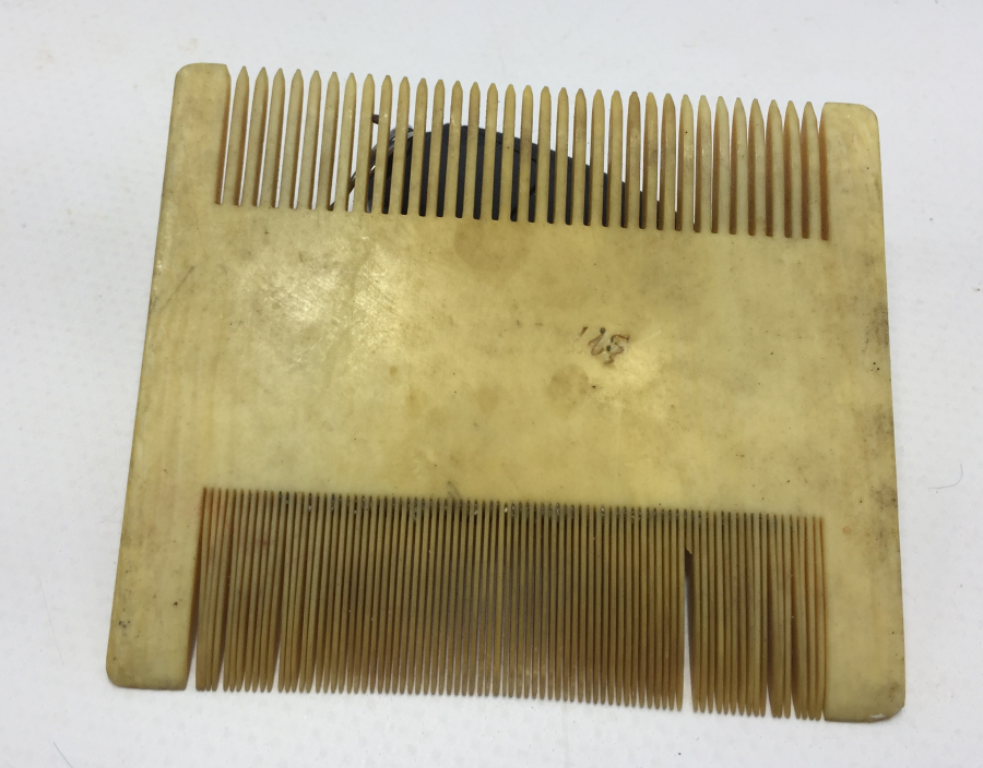 ANTİKA FİLDİŞİ TARAK