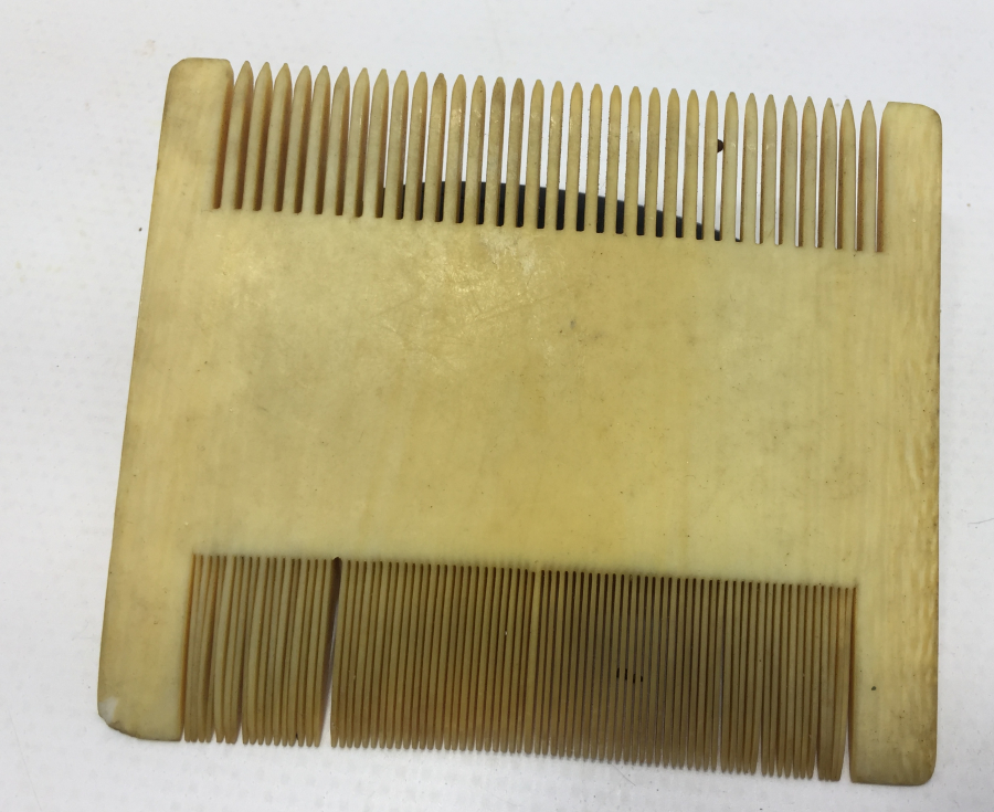 ANTİKA FİLDİŞİ TARAK