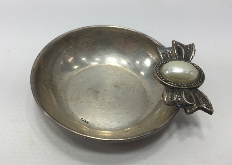 İNCİ MODELLİ VE FİYONKLU GÜMÜŞ İKRAMLIK