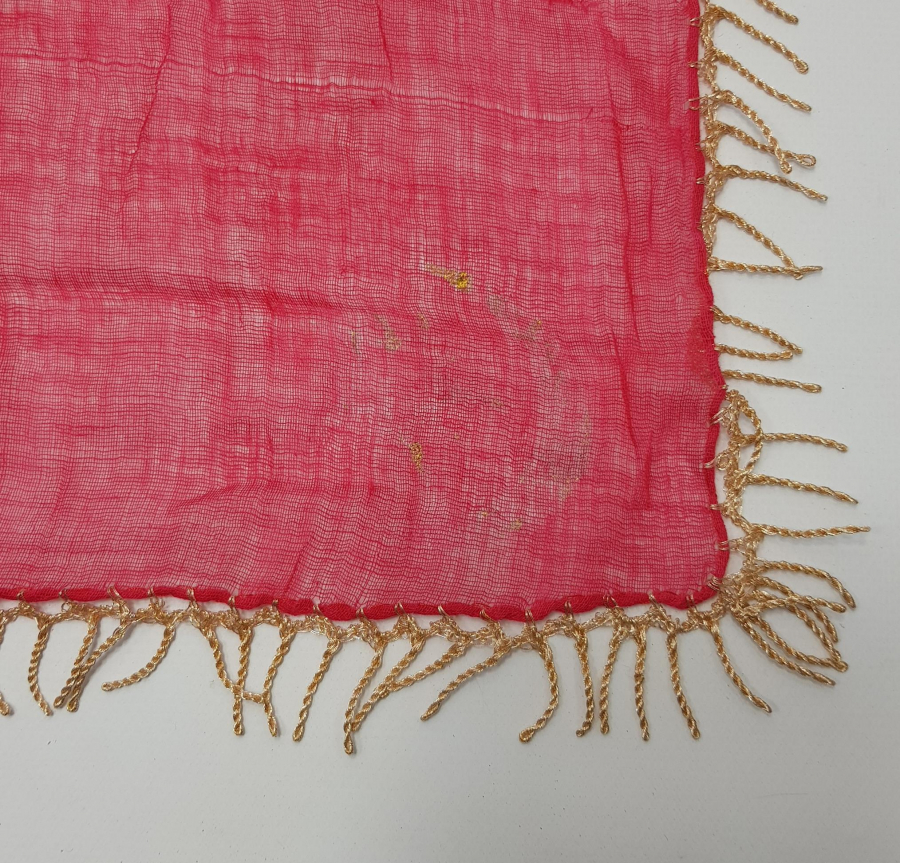 DÖRT KÖŞESİ YALDIZLI OSMANLI BAYRAĞI BASKILI SANCAK TİPİ İPEK PANO