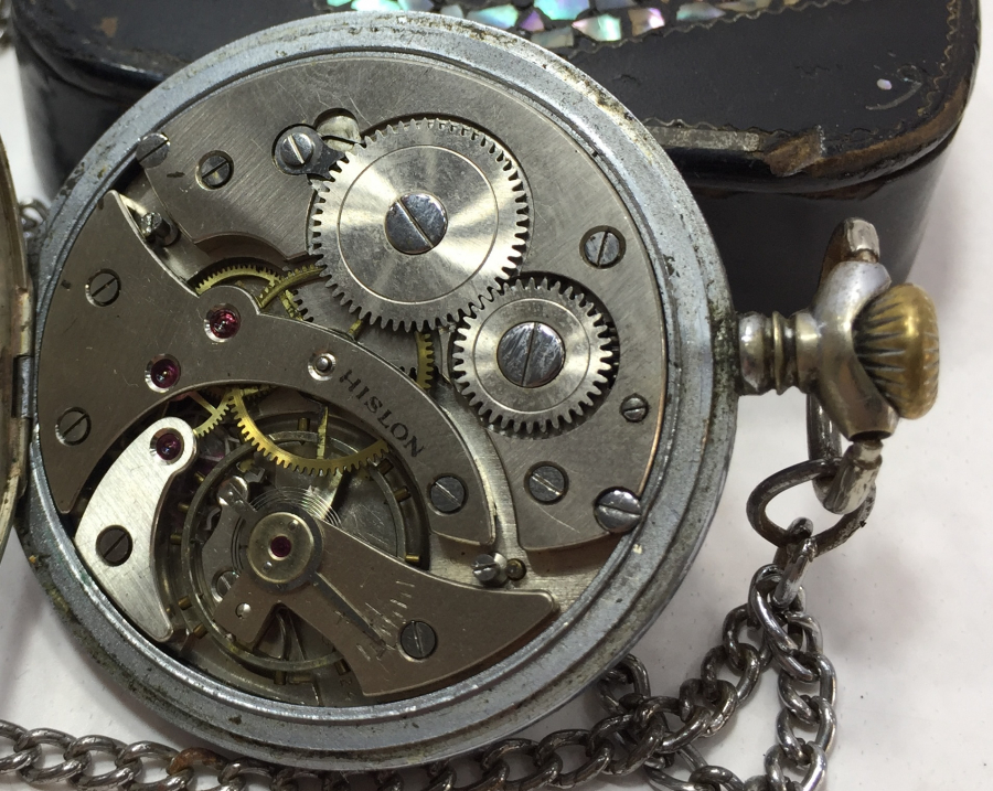 HİSLON MARKA KURMALI CEP SAATİ