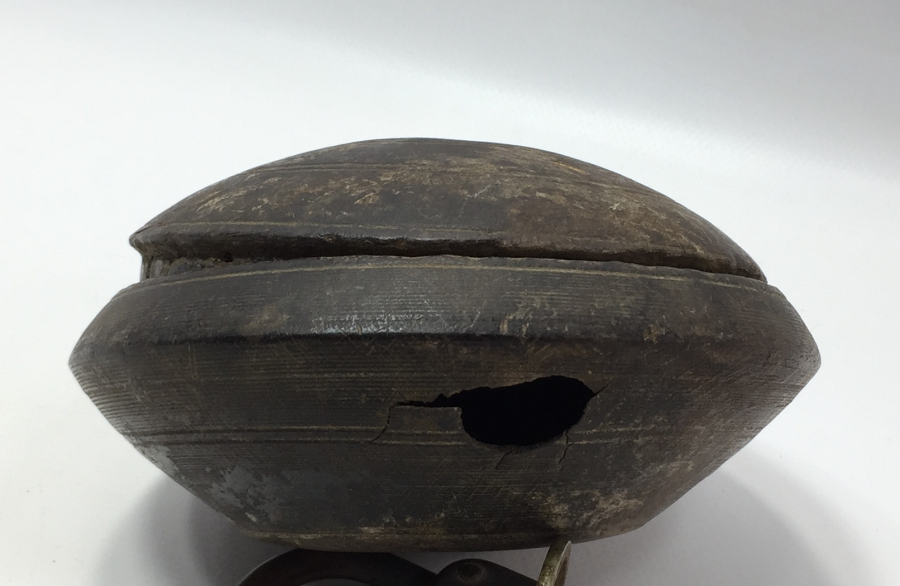 OSMANLI DÖNEMİ TEKKE İÇİ AHŞAP KAPAKLI SAHAN